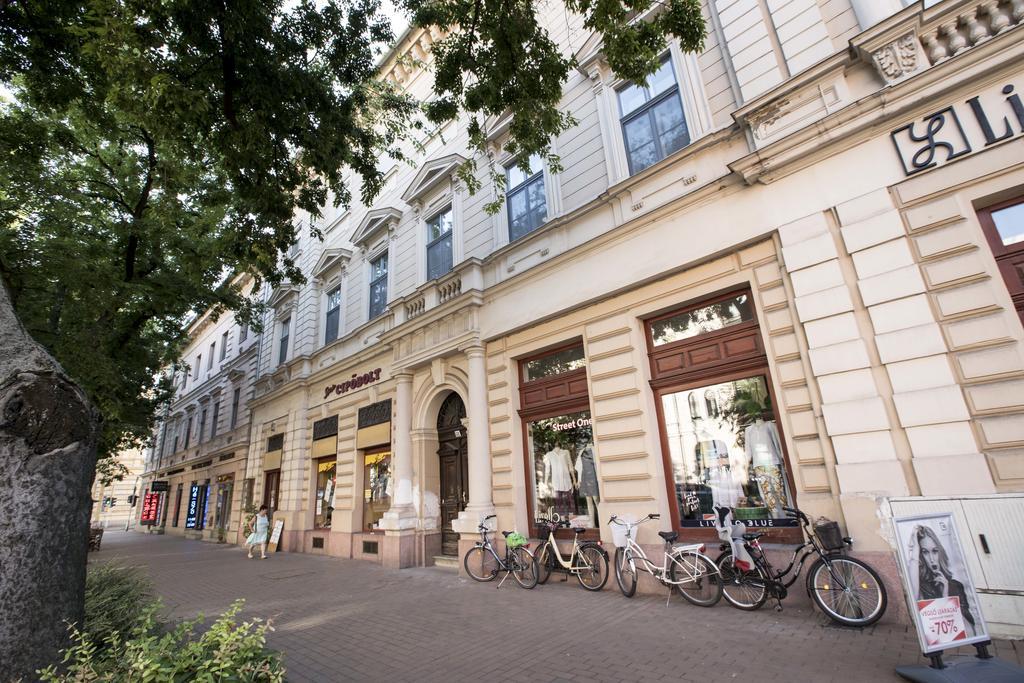 City Center Stúdió Apartmanok Szeged Exterior foto