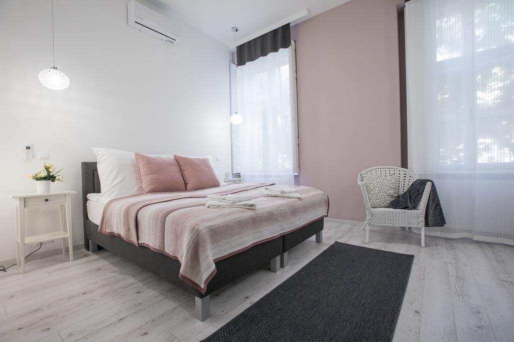 City Center Stúdió Apartmanok Szeged Exterior foto